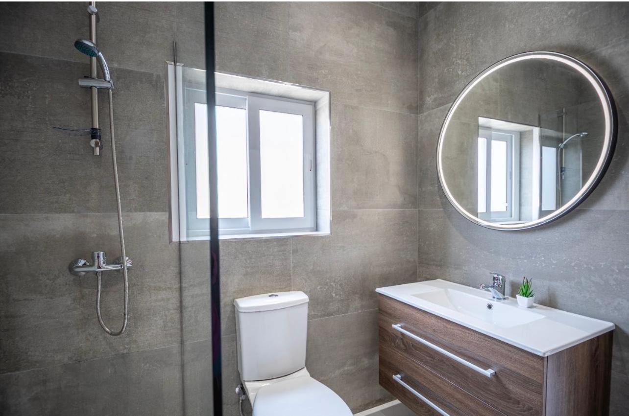 Apartment 2 Bedroom In Gudja