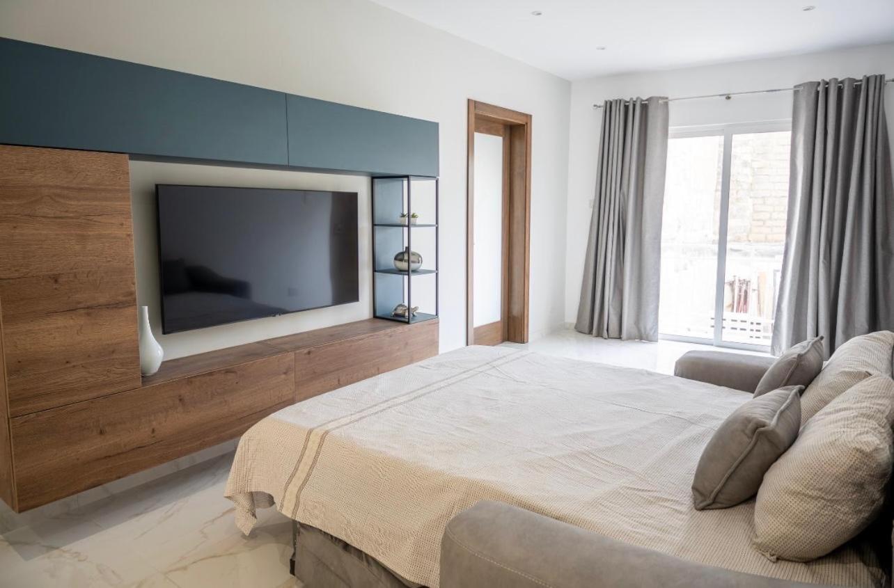 Apartment 2 Bedroom In